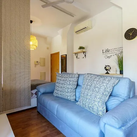 Malagasuite Old Town Apartment *